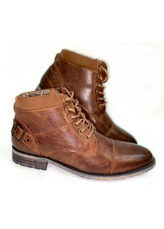 BROWN LACE-UP BOOT